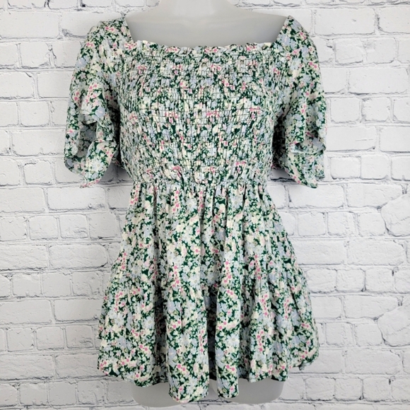 torrid Tops - Torrid Size 00 Floral Smocked Top